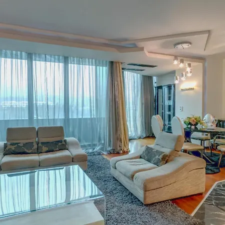 Hotel de apartamente Emirates 5*