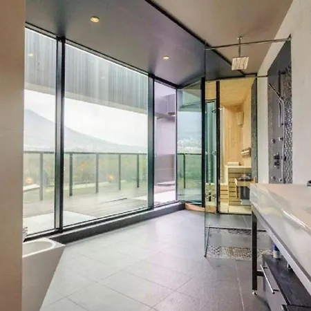 Emirates Апартхотел София