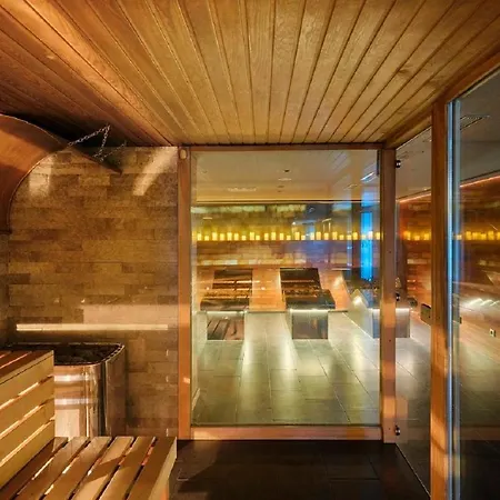 公寓式酒店 Emirates 5*