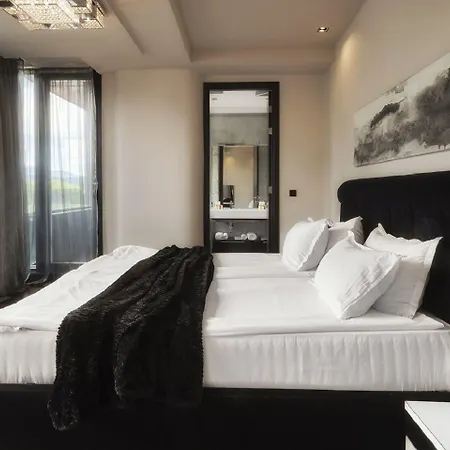 Emirates Apartmanhotel