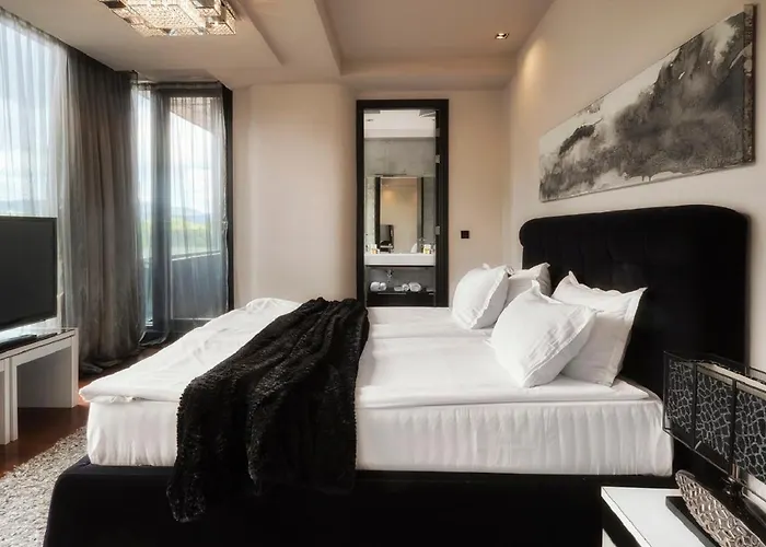 Apart-hotel Emirates 5*