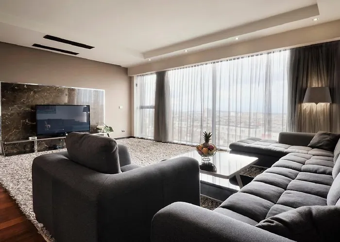 Aparthotel Emirates 5*